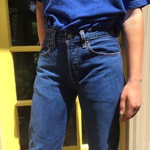 501 LEVIS WITH BUTTON UP ZIPPER